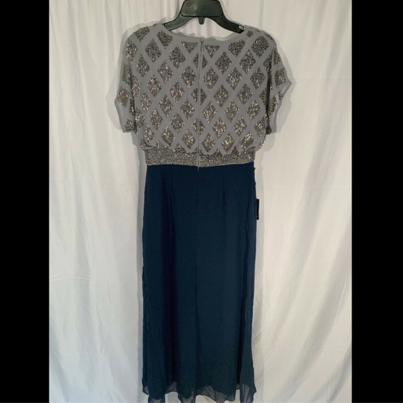 NWT Adrianna Papell‎ Beaded Colorblock Blouson Gown Silver Navy [SZ 6P ] #G497 - Picture 6 of 8